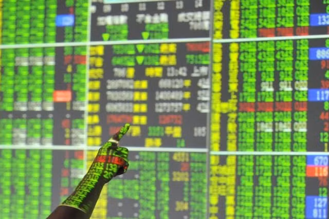 Sac xanh va tim phu khap thi truong chung khoan Viet Nam