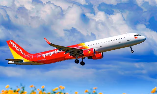 Hang khong Vietjet thay doi phuong an phat hanh von