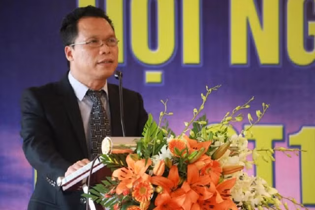 Chu tich Hai Phat muon ban 10 trieu co phieu HPX sau nhieu lan bi ban giai chap