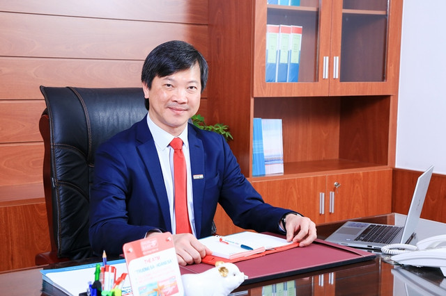 Chủ tịch gỗ Trường Thành Mai Hữu Tín lần đầu gom vào 10 triệu cổ phiếu TTF Chu tich go Truong Thanh Mai Huu Tin lan dau gom vao 10 trieu co phieu TTF