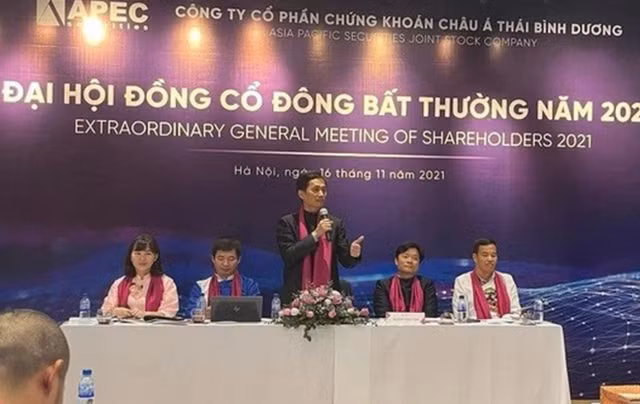 APEC noi gi ve tin don lien quan ong Do Duc Nam va ong Do Thanh Nhan vua bi bat?