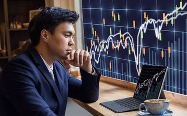 Tu doanh gom them co phieu nhom VN30 phien 2/11