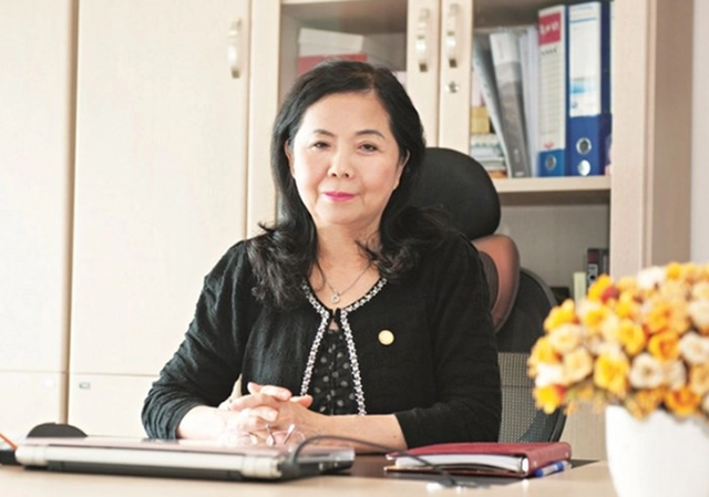 "Nóng" chuyện nhân sự mùa Đại hội cổ đông Bà Lê Thị Băng Tâm - Chủ tịch HDBank và Vinamilk.