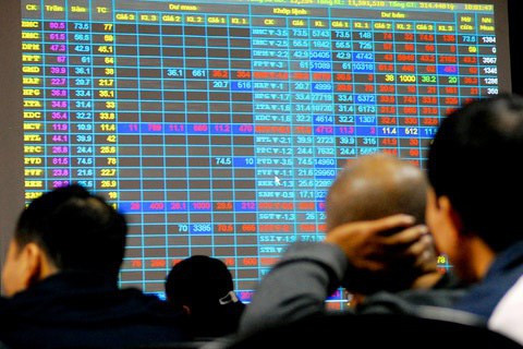 Chứng khoán ngày 9/2: Cổ phiếu nào được khuyến nghị? Chung khoan ngay 9/2: Co phieu nao duoc khuyen nghi?