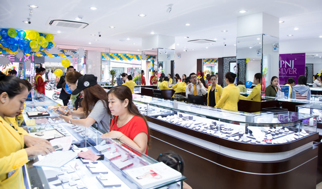 PNJ lãi năm 2021 hơn 1.000 tỷ đồng PNJ lai nam 2021 hon 1.000 ty dong