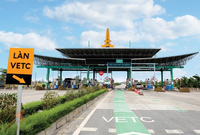 'Trùm BOT' Tasco đã có lãi gần 10 tỷ đồng trong quý 3 'Trum BOT' Tasco da co lai gan 10 ty dong trong quy 3