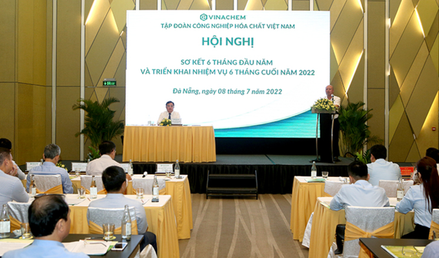 Vinachem ước lãi bán niên hơn 4.000 tỷ đồng, vượt xa cả năm 2021 Vinachem uoc lai ban nien hon 4.000 ty dong, vuot xa ca nam 2021