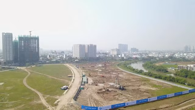 Moi tuan mot doanh nghiep: DXG doi lich mo ban Gem Riverside, gap thach thuc lon o mang moi gioi