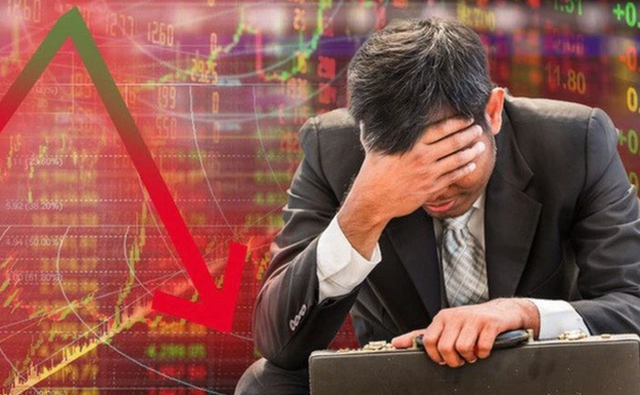 Cổ phiếu nào là 'tội đồ' khiến VN-Index lao dốc 38 điểm? Co phieu nao la 'toi do' khien VN-Index lao doc 38 diem?