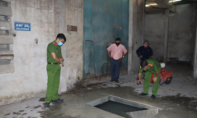 Soi 'sức khoẻ' của Bóng đèn Điện Quang trước cáo buộc xả trộm chất thải nguy hại ra môi trường Soi 'suc khoe' cua Bong den Dien Quang truoc cao buoc xa trom chat thai nguy hai ra moi truong
