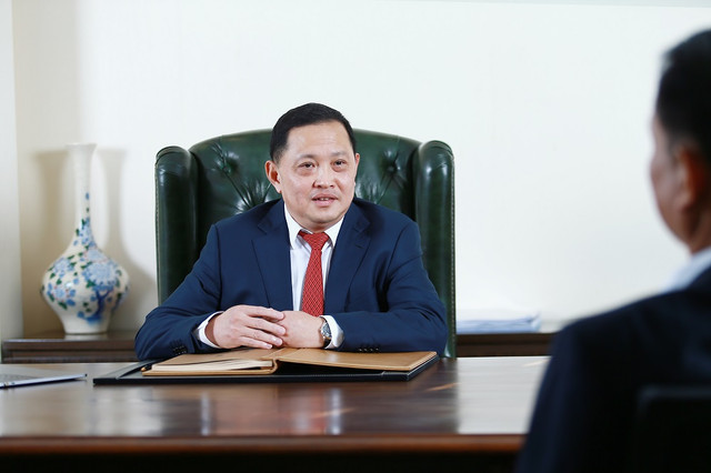 Chủ tịch Phát Đạt muốn sang tay 10 triệu cp PDR cho công ty riêng Chu tich Phat Dat muon sang tay 10 trieu cp PDR cho cong ty rieng