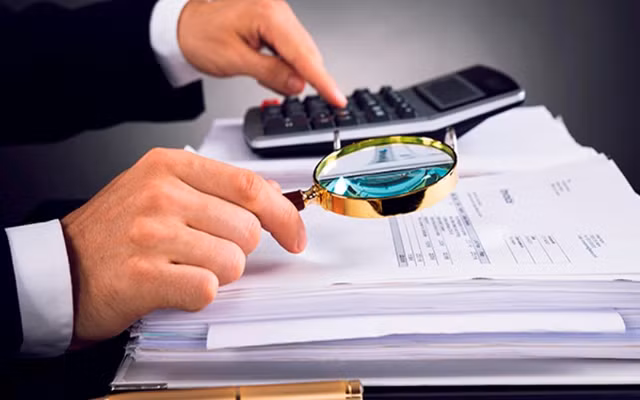 Loat doanh nghiep bi xu phat vi vi pham cong bo thong tin