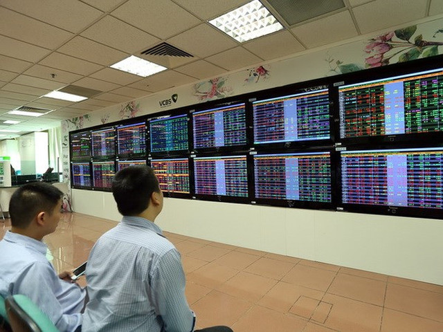 Chứng khoán ngày 6/2: Cổ phiếu nào được khuyến nghị? Chung khoan ngay 6/2: Co phieu nao duoc khuyen nghi?