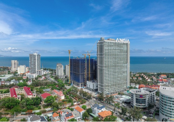 Công ty Bất động sản An Gia (AGG): Rủi ro lớn từ hệ số nợ vay, cổ đông chiến lược rời bỏ - Hình 2 Cong ty Bat dong san An Gia (AGG): Rui ro lon tu he so no vay, co dong chien luoc roi bo-Hinh-2