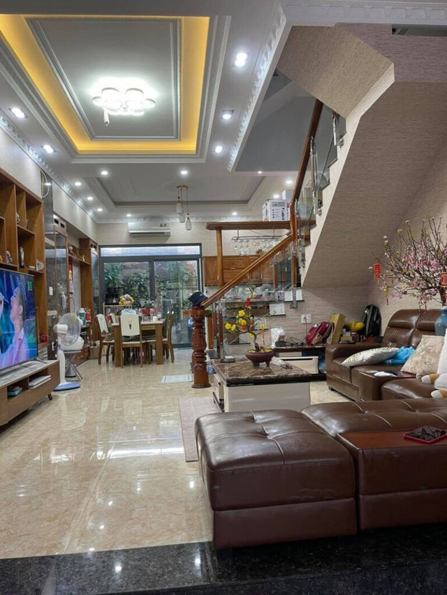Ngắm biệt thự 10 tỷ đồng rộng hơn 500m2 của nghệ sĩ Lê Giang - Hình 11 Ngam biet thu 10 ty dong rong hon 500m2 cua nghe si Le Giang-Hinh-11