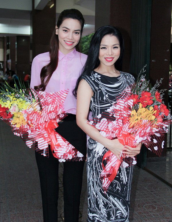 So găng khối tài sản đồ sộ của Hà Hồ và Lệ Quyên So gang khoi tai san do so cua Ha Ho va Le Quyen