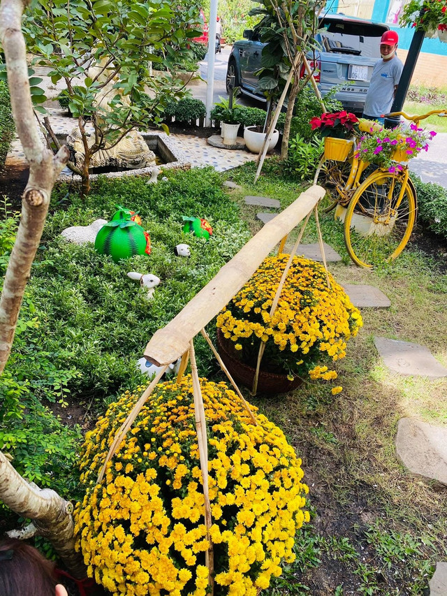 Ngắm biệt thự ngập tràn sắc Tết của ca sĩ Vy Oanh - Hình 5 Ngam biet thu ngap tran sac Tet cua ca si Vy Oanh-Hinh-5