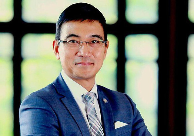 Ông Lê Hải Trà nhận lương thưởng ra sao trong lúc HoSE hết tắc lại nghẽn? Ong Le Hai Tra nhan luong thuong ra sao trong luc HoSE het tac lai nghen?