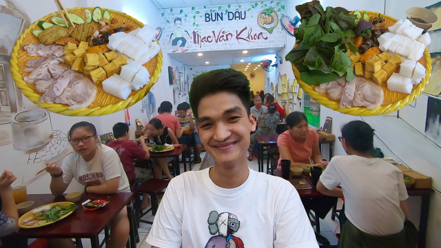Chuỗi quán bún đậu của Mạc Văn Khoa làm ăn ra sao? - Hình 3 Chuoi quan bun dau cua Mac Van Khoa lam an ra sao?-Hinh-3