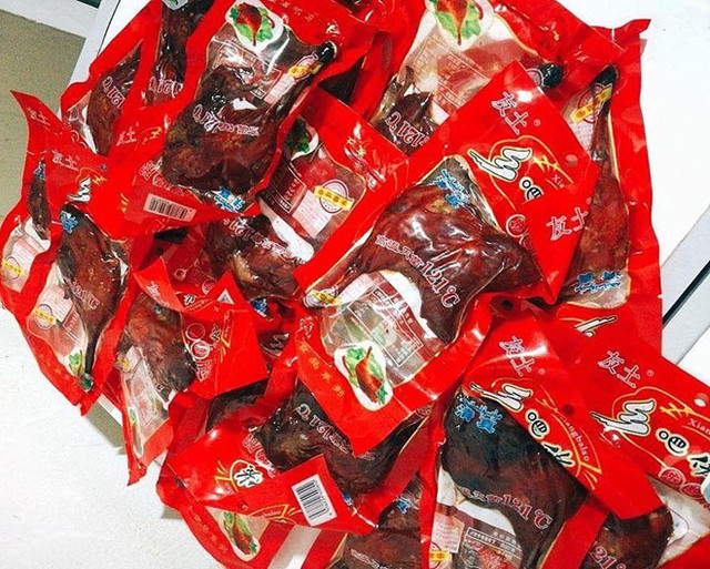 Cac loai mat na Trung Quoc re beo tran ngap thi truong-Hinh-7