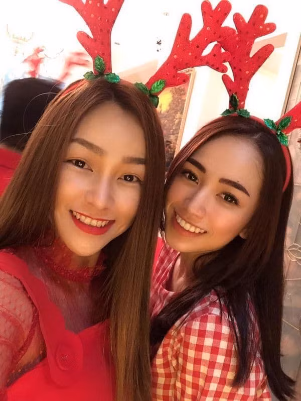 3 bong hong khien dai gia Minh Nhua si me la ai?-Hinh-2