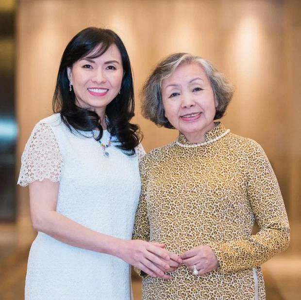Chân dung xinh đẹp người vợ quyền lực của đại gia Hồ Nhân - Hình 2 Chan dung xinh dep nguoi vo quyen luc cua dai gia Ho Nhan-Hinh-2