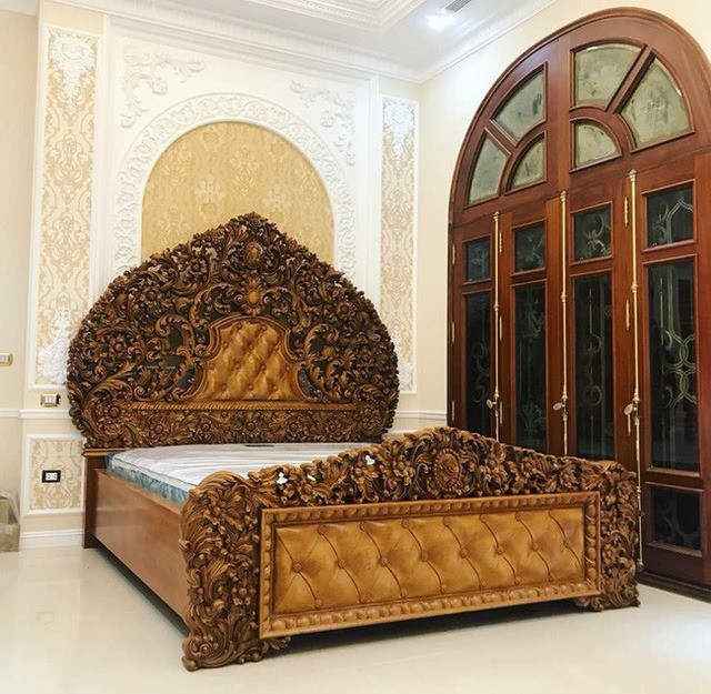 Bên trong lâu đài đồ sộ ở Nam Định bị rao bán gần 600 tỷ - Hình 9 Ben trong lau dai do so o Nam Dinh bi rao ban gan 600 ty-Hinh-9