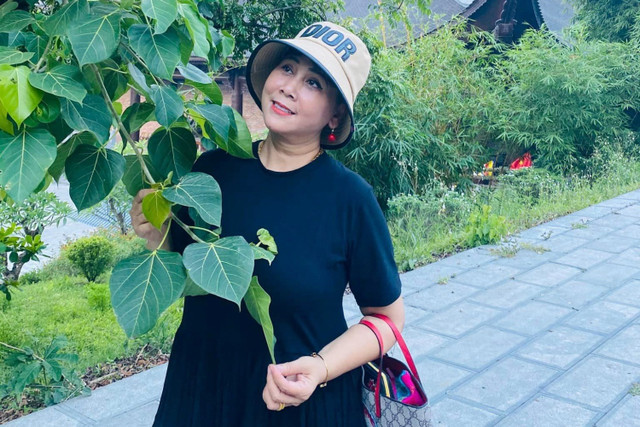 NSND Minh Hằng nuôi gà, vịt, khỉ trong ngôi nhà vườn rộng 20.000m2 NSND Minh Hang nuoi ga, vit, khi trong ngoi nha vuon rong 20.000m2