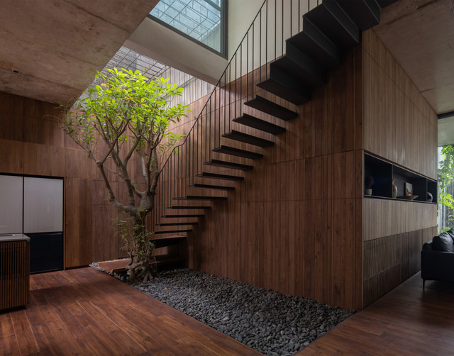 Cận cảnh căn nhà được bao bọc bởi... rừng cây giữa đô thị - Hình 5 Can canh can nha duoc bao boc boi... rung cay giua do thi-Hinh-5