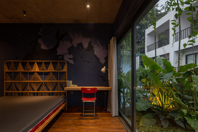 Cận cảnh căn nhà được bao bọc bởi... rừng cây giữa đô thị - Hình 11 Can canh can nha duoc bao boc boi... rung cay giua do thi-Hinh-11