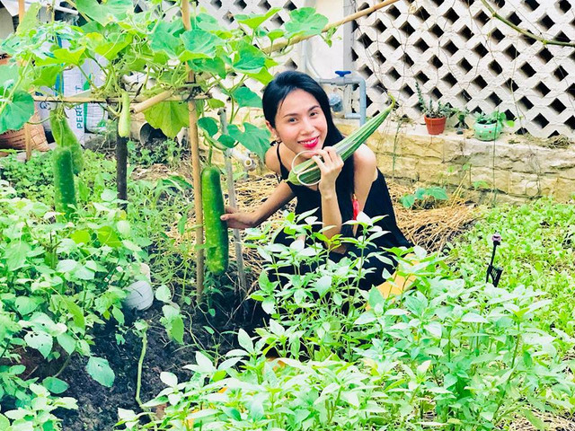 Khối tài sản vạn người mơ ước của vợ chồng Công Vinh - Thủy Tiên - Hình 5 Khoi tai san van nguoi mo uoc cua vo chong Cong Vinh - Thuy Tien-Hinh-5