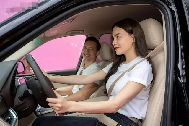 Sau 7 năm bên nhau, Hồ Ngọc Hà - Kim Lý sở hữu khối tài sản khổng lồ - Hình 10 Sau 7 nam ben nhau, Ho Ngoc Ha - Kim Ly so huu khoi tai san khong lo-Hinh-10