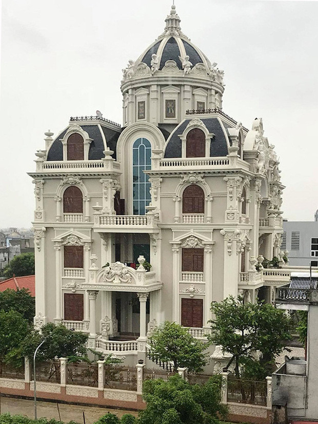 Chiêm ngưỡng lâu đài Lan Khoa Khuê 50 tỷ của đại gia Nam Định Chiem nguong lau dai Lan Khoa Khue 50 ty cua dai gia Nam Dinh