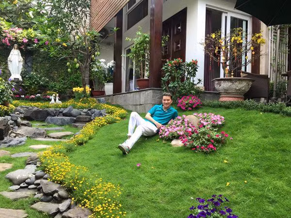 Can canh noi that dang cap trong can ho sieu sang cua Mr Dam