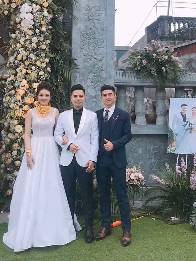 Chan dung ba chu toa lau dai 7 tang gia tram tram ty o Nam Dinh