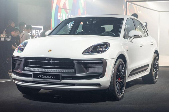 Xem xe Porsche Macan 2023 gần 5 tỷ đồng của Đoàn Văn Hậu - Hình 8 Xem xe Porsche Macan 2023 gan 5 ty dong cua Doan Van Hau-Hinh-8