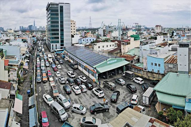 Nếu chậm đăng kiểm, chủ ô tô sẽ bị phạt bao nhiêu tiền? Neu cham dang kiem, chu o to se bi phat bao nhieu tien?