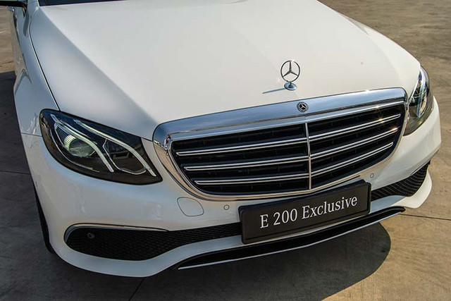 Mercedes-Benz E200 Exclusive hơn 2,2 tỷ vừa về Việt Nam có gì thu hút? - Hình 3 Mercedes-Benz E200 Exclusive hon 2,2 ty vua ve Viet Nam co gi thu hut?-Hinh-3