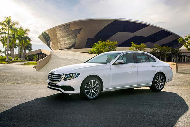 Mercedes-Benz E200 Exclusive hơn 2,2 tỷ vừa về Việt Nam có gì thu hút? Mercedes-Benz E200 Exclusive hon 2,2 ty vua ve Viet Nam co gi thu hut?