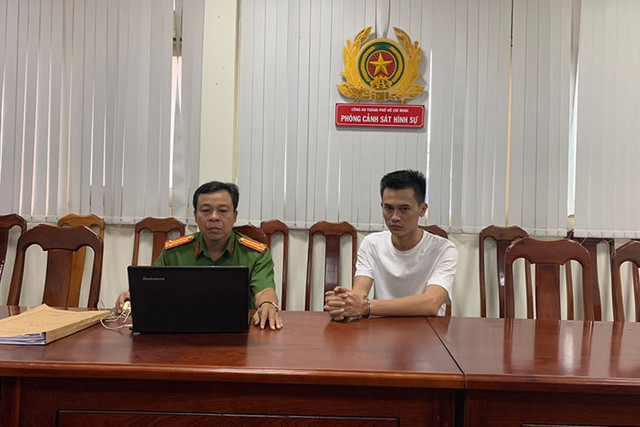 Vụ án Phan Công Khanh lừa đảo: Soi dàn siêu xe gần 100 tỷ đồng Vu an Phan Cong Khanh lua dao: Soi dan sieu xe gan 100 ty dong