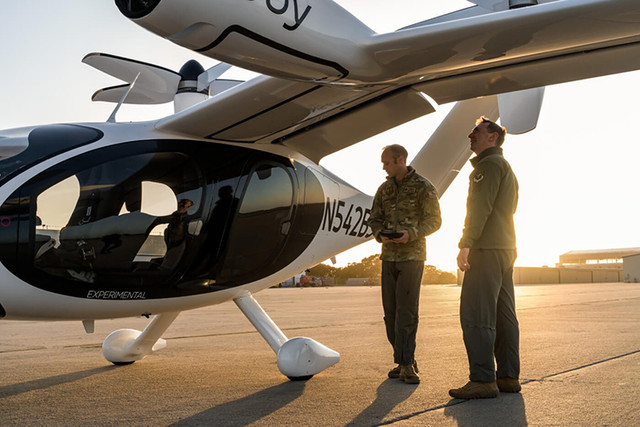 Mạnh tay chi gần 1 tỷ USD đầu tư vào ôtô bay, Toyota đang chuyển mình? - Hình 8 Manh tay chi gan 1 ty USD dau tu vao oto bay, Toyota dang chuyen minh?-Hinh-8