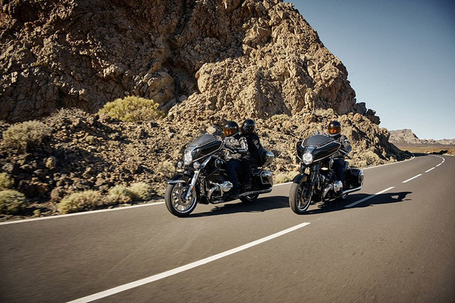 Cặp đôi BMW R18 2023 giá từ 1,3 tỷ đồng - Hình 14 Cap doi BMW R18 2023 gia tu 1,3 ty dong-Hinh-14