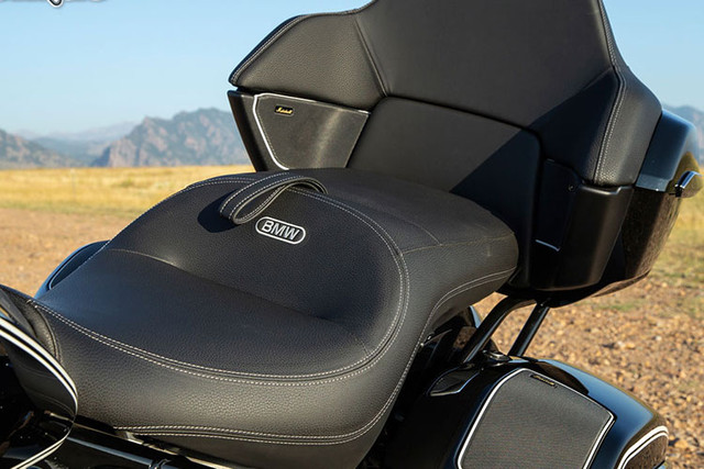 Cặp đôi BMW R18 2023 giá từ 1,3 tỷ đồng - Hình 7 Cap doi BMW R18 2023 gia tu 1,3 ty dong-Hinh-7