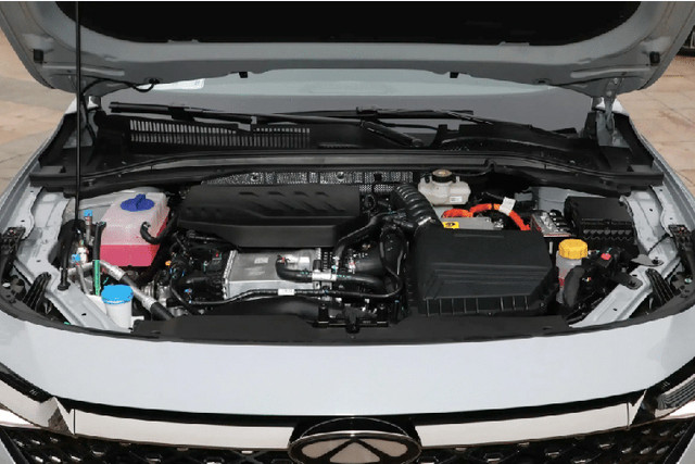 Chi tiết Chery Fengyun A8 chỉ từ 436 triệu đồng - Hình 7 Chi tiet Chery Fengyun A8 chi tu 436 trieu dong-Hinh-7