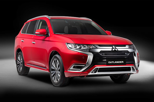 Chi tiết Mitsubishi Outlander 2022 có giá từ 825 triệu đồng Chi tiet Mitsubishi Outlander 2022 co gia tu 825 trieu dong