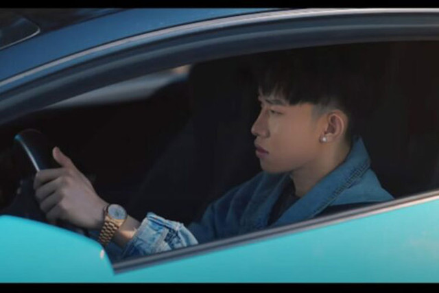 Sơn Tùng M-TP thuê Lamborghini 20 tỷ quay MV mới cho Kay Trần - Hình 5 Son Tung M-TP thue Lamborghini 20 ty quay MV moi cho Kay Tran-Hinh-5