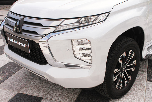 Mitsubishi Pajero Sport 2020 tu 1,1 ty co gi dac biet?-Hinh-4