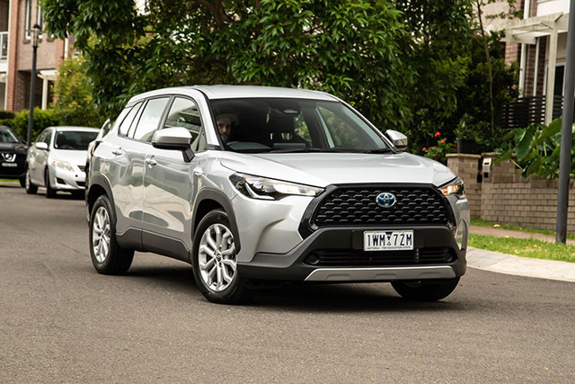 Do lỗi túi khí, Toyota Corolla Cross bị triệu hồi 96.000 xe Do loi tui khi, Toyota Corolla Cross bi trieu hoi 96.000 xe