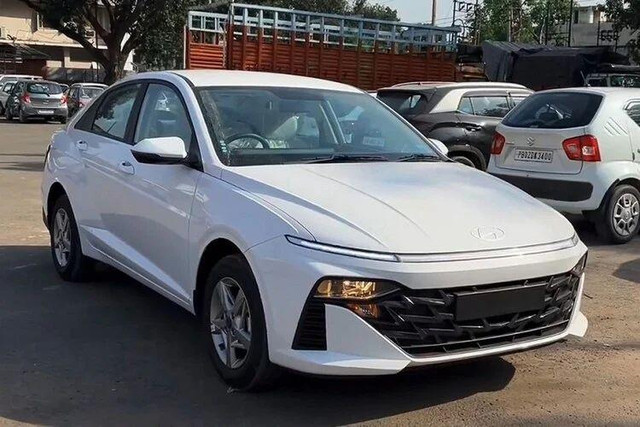 Hyundai Accent 2024 có thể sẽ ra mắt tại Việt Nam vào cuối tháng 6 Hyundai Accent 2024 co the se ra mat tai Viet Nam vao cuoi thang 6