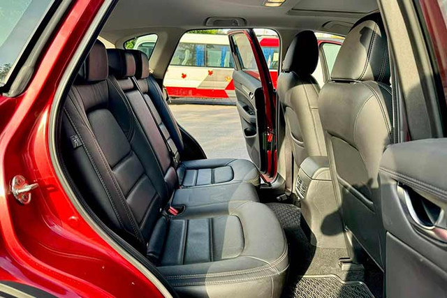 Mazda CX-5 2023 chạy lướt bán chỉ hơn 700 triệu đồng - Hình 9 Mazda CX-5 2023 chay luot ban chi hon 700 trieu dong-Hinh-9